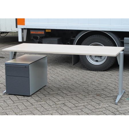 Kembo Elektron bureau Kembo Elektron bureau