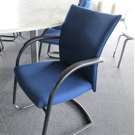 Klober sledestoel blauwe bekleding Klober sledestoel blauwe bekleding